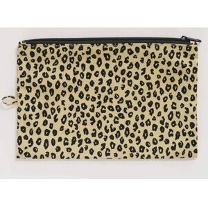 NWOT Baggu Flat Pouch Large - Honey Leopard